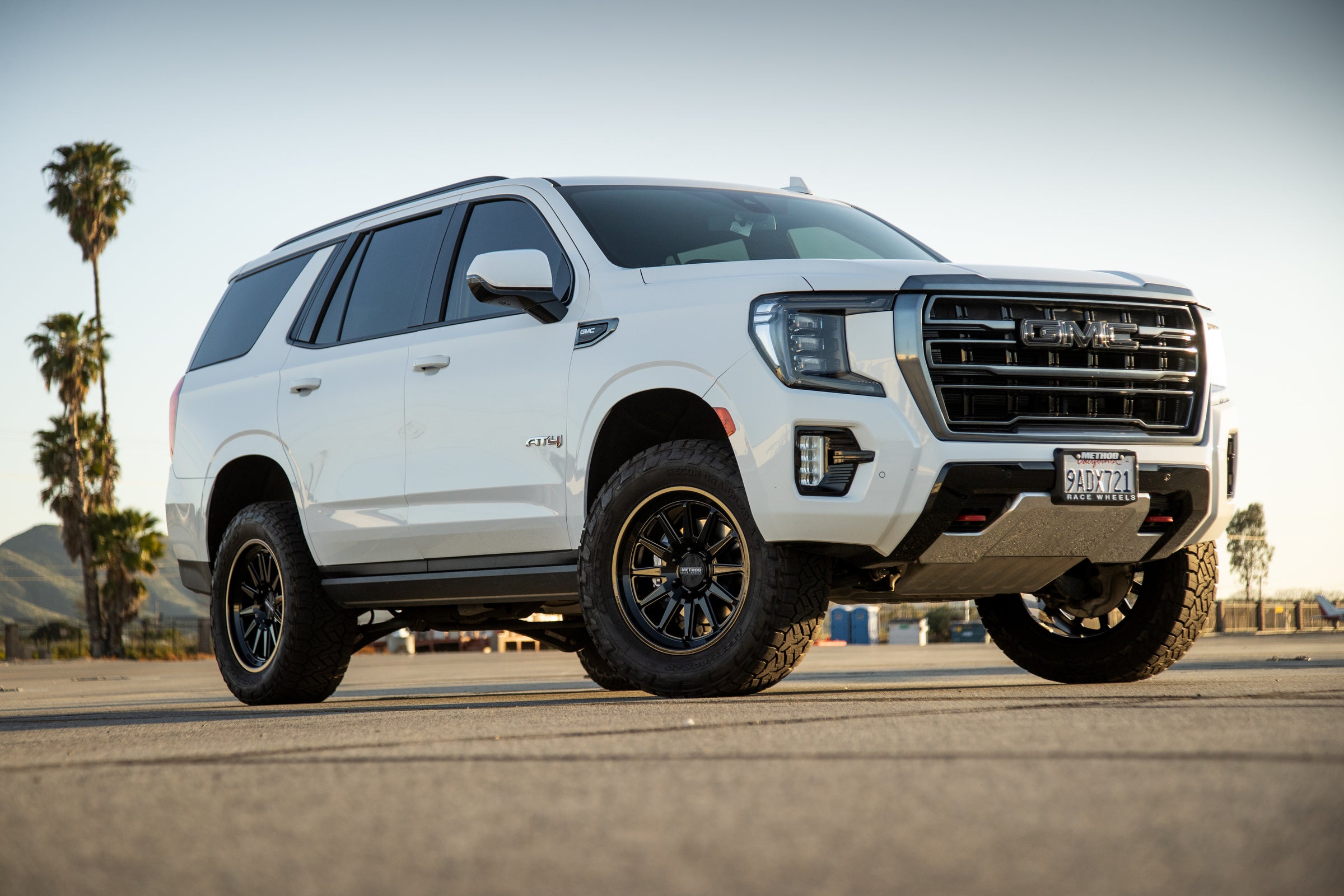 323 | Gloss Black – Method Race Wheels Australia